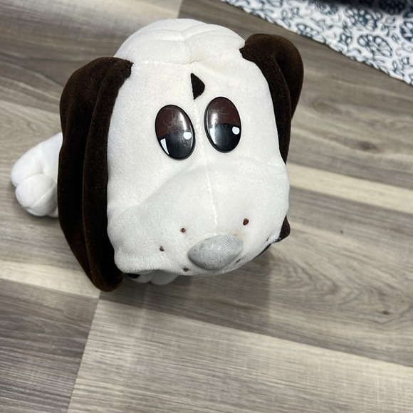 1984 pound puppies stuffed toy - Picture 6 of 10